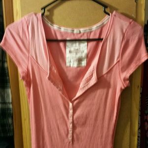 Rose color Hollister henley style top Size L